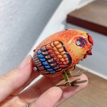 TOYANDONA Wind Up Metal Animal Chick Toy Clockwork Jumping Chick Retro Vintage Wind-up Metal Tin Toy Party Favor Tog Gift Random Color